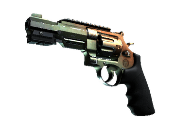 Souvenir R8 Revolver | Amber Fade (Well-Worn)